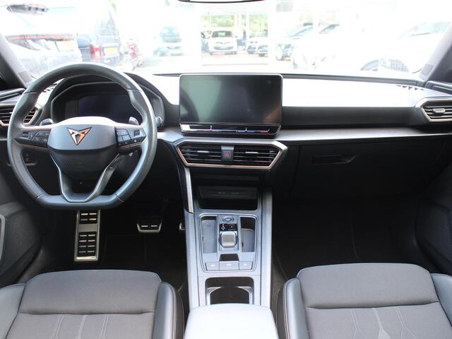 Cupra Leon Sportstourer 1.4 e-Hybrid VZ Performance | PANORAMISCH SCHUIFDAK | APPLE CARPLAY / ANDROID AUTO |