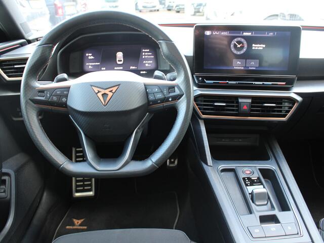 Cupra Leon Sportstourer 1.4 e-Hybrid VZ Performance | PANORAMISCH SCHUIFDAK | APPLE CARPLAY / ANDROID AUTO |