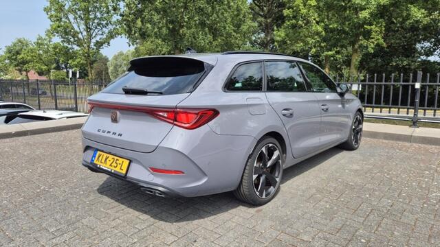 Cupra Leon Sportstourer 1.5 eTSI | Business Edition PLUS | Trekhaak | Navi | Camera | PDC | ECC | LED | Cruise Ctrl. |