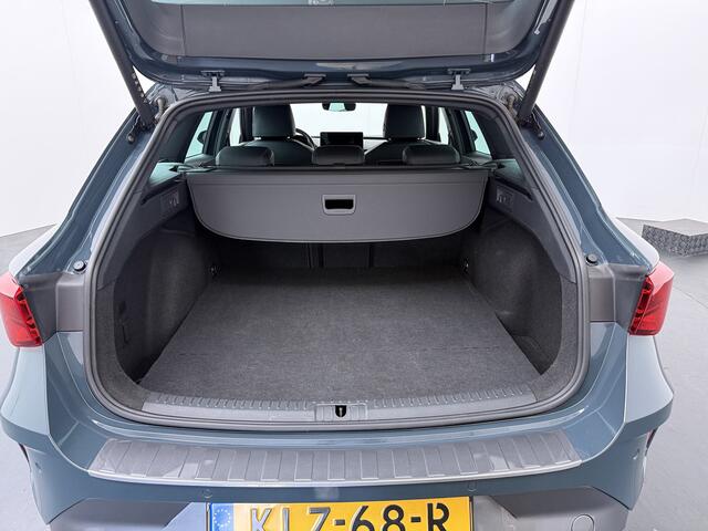 Cupra Leon Sportstourer 1.5 TSI e-Hybrid PHEV 204pk Business | Stoel & stuurwiel verwarming | Adapt. Cruise | Camera | Elek. a. Klep | 1/2 leer | Fabrieksgarantie t/m 05-2029 |