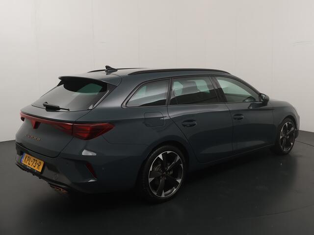 Cupra Leon Sportstourer 1.5 TSI PHEV 204pk Business PHEV | Stoel // stuurwiel verwarming | Adapt. Cruise | Elekt. achterklep | 1/2 leer | Fabrieksgarantie t/m 04-2029 |