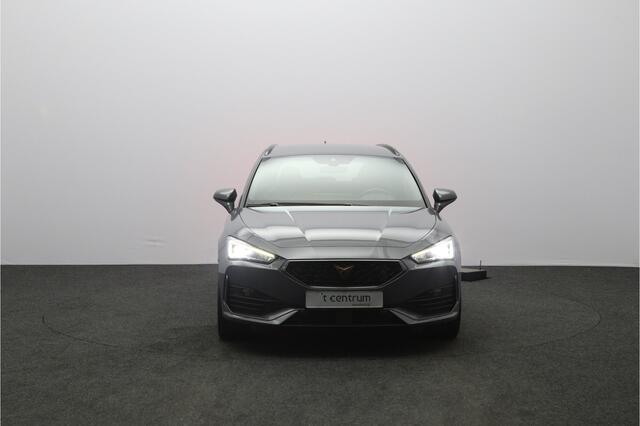 Cupra Leon Sportstourer 245 PK 1.4 e-Hybrid VZ Copper Edition PHEV, Adap. Cruise Control, Stuur- & Stoelverwarming, BEATS Audio
