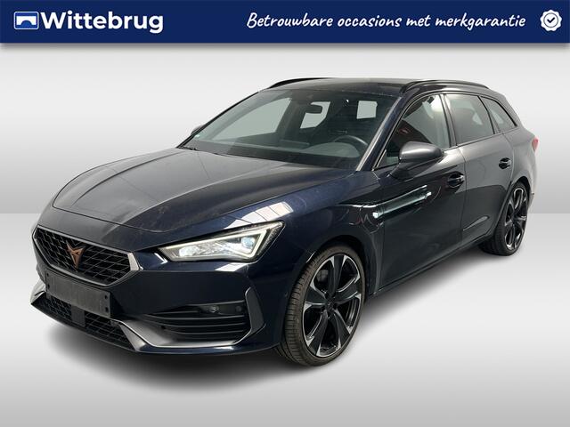 Cupra Leon Sportstourer 1.4 e-Hybrid VZ Performance / 245 PK/ AUTOMAAT/ DIGITAL DASH/ NAVI/ FULL LINK/ CLIMATE/ PARK. SENSOREN + CAMERA