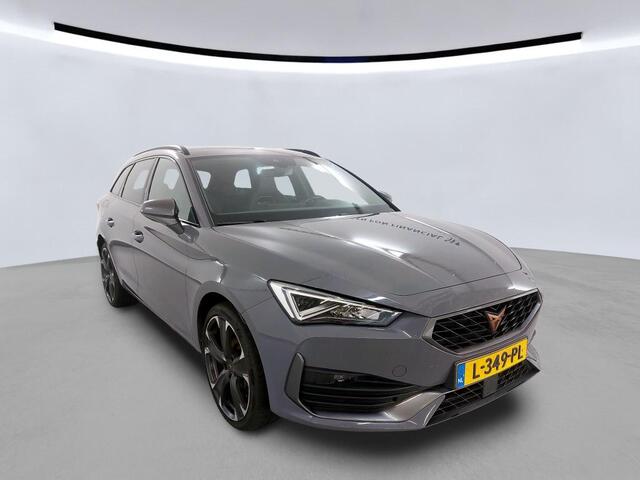 Cupra Leon Sportstourer 1.4 e-Hybrid VZ Business / AUTOMAAT/ ADAPTIVE CRUISE/ PARKEER SENSOREN/ DIGITAL DASH/ NAVI/ CLIMA/ LED/ 19'' LMV