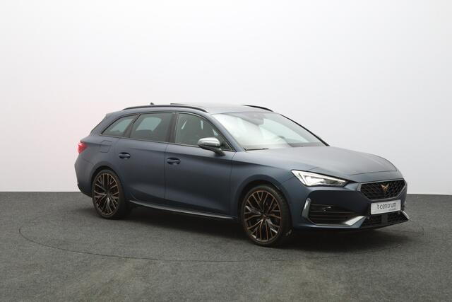Cupra Leon Sportstourer 1.4 e-Hybrid 245 PK VZ Copper Edition PHEV, Panoramadak, Kuipstoelen, Adap. Cruise Control, Matrix-LED