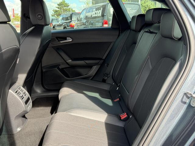 Cupra Leon Sportstourer 1.5 TSI e-Hybrid Business Plugin 204pk | El.achterklep | Camera | Stoelverw. | Sportstoelen