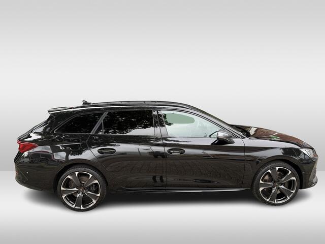 Cupra Leon Sportstourer 1.4 e-Hybrid VZ Business 245PK | applecarplay/android auto | stoelverwarming | stuurverwarming | 19 inch velgen |