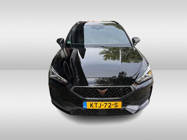 Cupra Leon Sportstourer 1.4 e-Hybrid VZ Business 245PK | applecarplay/android auto | stoelverwarming | stuurverwarming | 19 inch velgen |