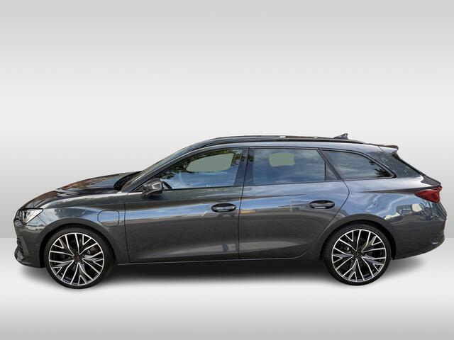 Cupra Leon Sportstourer 1.4 e-Hybrid VZ Performance 245 PK | 19 inch velgen | winterpakket | vision + safedriving pakket | beats audio |