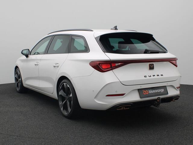 Cupra Leon Sportstourer 1.4 e-Hybrid Business 204PK DSG SOH 98,13%, Trekhaak, Achteruitrijcamera, Keyless, 18" LM Velgen, Stoel-Stuurverwarming, Navi