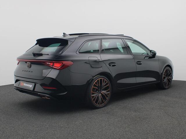 Cupra Leon Sportstourer 1.4 e-Hybrid VZ Performance 245PK DSG SOH 94,13%, Panoramadak, Keyless, 19", Side Assist, Stoel-Stuurverwarming, Achteruitrijcamera, Navi