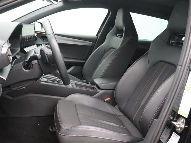 Cupra Leon Sportstourer 1.4 e-Hybrid VZ Performance 245PK DSG SOH 93%, Panoramadak, Achteruitrijcamera, Elektr. Achterklep, Stuur/stoelverwarming, Keyless, Adaptieve Cruise Control, 19" LM Velgen