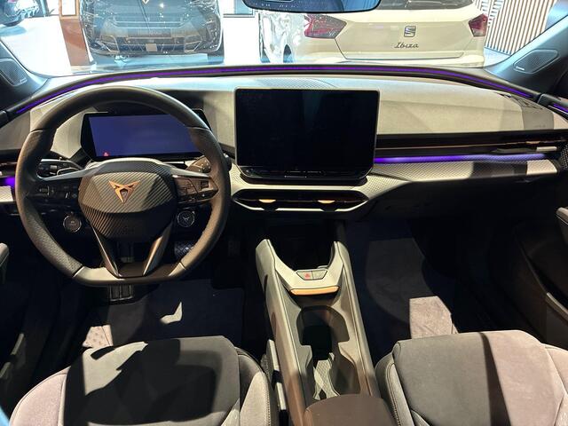 Cupra Raval Performance First Edition 56 kWh 211PK l 444KM WLTP l Sennheizer Audio l Top View Camera l Side Assist l Elektrische stoelen