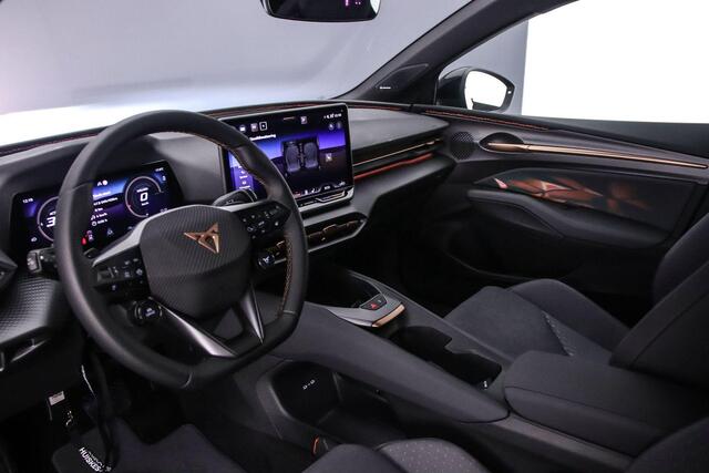 Cupra Raval Performance First Edition 211pk Automaat Adaptive cruise control, LED matrix koplampen, 360 camera, Achteruitrijcamera, Sennheiser audio, Stuurwiel verwarmd