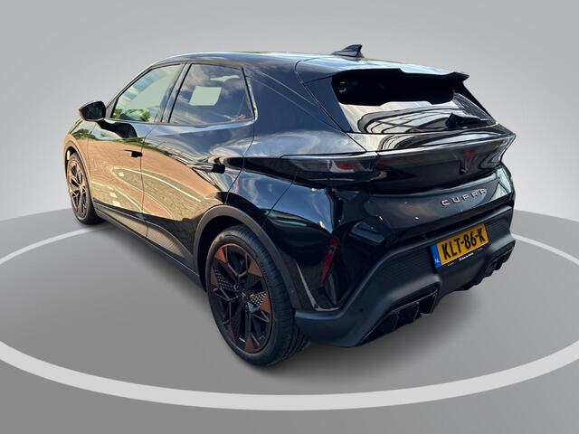 Cupra Raval Performance First Edition 56 kWh 211PK l Sennheiser Audio l Top View Camera l 19" Copper velgen