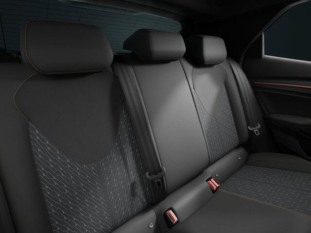 Cupra Raval Performance 56 kWh 211PK | 360 Camera | Elektrisch Verstelbare Stoelen | Verwarmbaar Stuurwiel & stoelen | Adaptieve Cruise Control | Keyless Entry |
