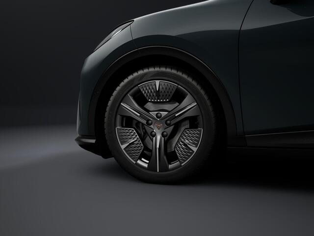 Cupra Raval Performance 39 kWh €445,- private lease