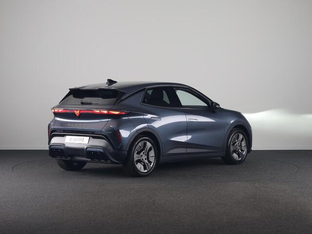Cupra Raval Business First Edition 56 kWh 211PK | Stoel & Stuurverwarming | Adaptieve Cruise Control | Keyless Entry | 18 Inch Velgen | Side Assist |