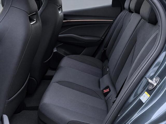 Cupra Raval Business First Edition 56 kWh 211 PK l Elektrische stoelen l Stoel & stuurverwarming l 18" Defier