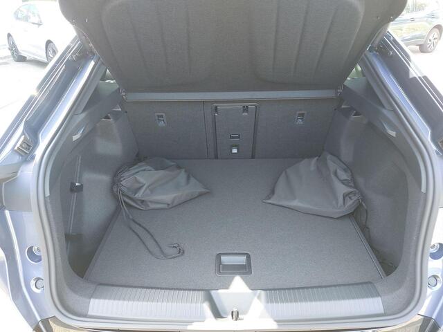 Cupra Tavascan Adrenaline 82 kWh 286PK l Panoramadak l Sennheiser Audio l 21" Katla Copper