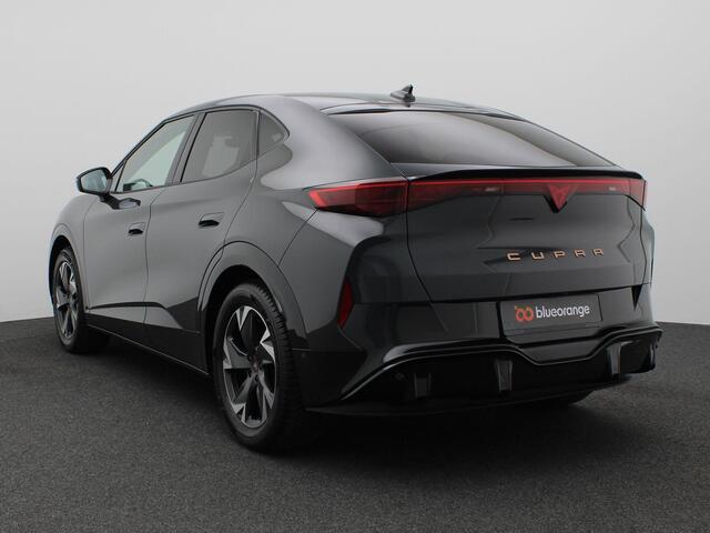 Cupra Tavascan Business 82 kWh 286PK Warmtepomp, Matrix-LED, Keyless, Achteruitrijcamera, Alarm, Virtual Pedal, Side Assist, Travel Assist, Stoel- en Stuurwielverwarming, 19" LM Velgen