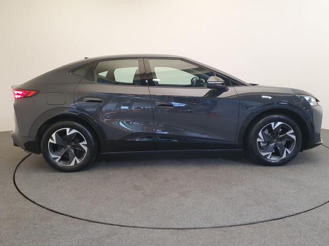 Cupra Tavascan 82 kWh 286pk Camera, ACC, Winterpakket