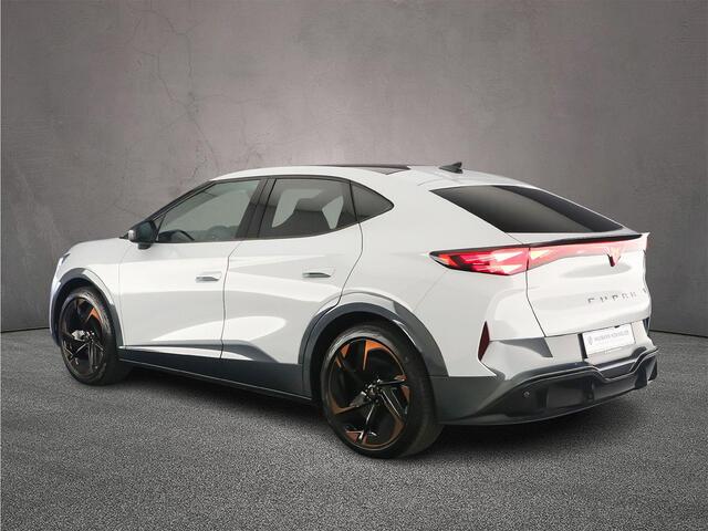 Cupra Tavascan VZ Adrenaline 340pk Automaat Warmtepomp, Panoramadak, Adaptive cruise control, 360 camera, Achteruitrijcamera, Elektrische achterklep