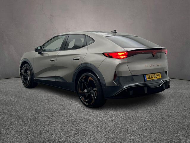 Cupra Tavascan Adrenaline 286pk Automaat Panoramadak, Adaptive cruise control, 360 camera, Achteruitrijcamera, LED matrix koplampen, Elektrische achterklep, Stuurwiel verwarmd