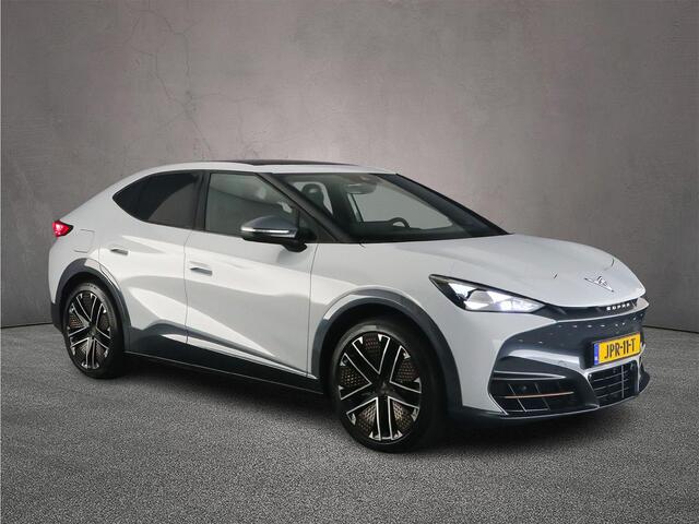 Cupra Tavascan VZ Extreme 340pk Automaat Adaptive cruise control, Panoramadak, 360 camera, Elektrische achterklep, Achteruitrijcamera, LED matrix koplampen, Stuurwiel verwarmd