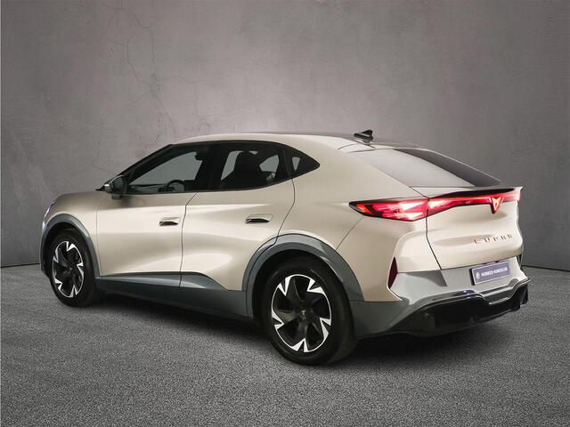 Cupra Tavascan Business 286pk Automaat Warmtepomp, Adaptive cruise control, Elektrische achterklep, LED koplampen, Navigatie, Achteruitrijcamera, Stoelverwarming