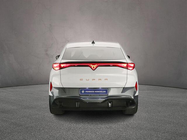 Cupra Tavascan Business 286pk Automaat Adaptive cruise control, Elektrische achterklep, Achteruitrijcamera, LED koplampen, Parkeersensoren, Navigatie