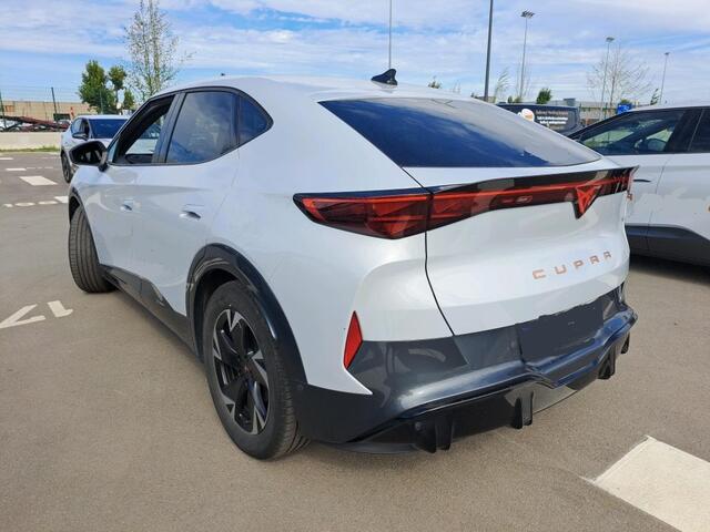 Cupra Tavascan Business 82 kWh 286pk / Navigatie / Camera / Full Link / Wordt verwacht