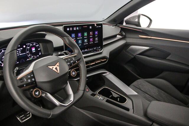 Cupra Terramar VZ Performance 1.5 TSI e-Hybrid 272pk DSG Automaat Trekhaak, Panoramadak, Adaptive cruise control, 360 camera, Elektrische achterklep, Achteruitrijcamera, Sennheiser audio, Navigatie