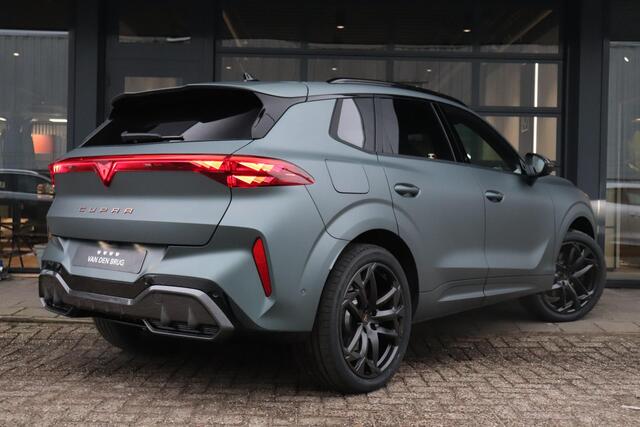 Cupra Terramar 1.5 TSI 272pk e-Hybrid VZ America's CUP | Panoramadak | SennHeiser Audio | Elektrisch verstelbare Voorstoelen |