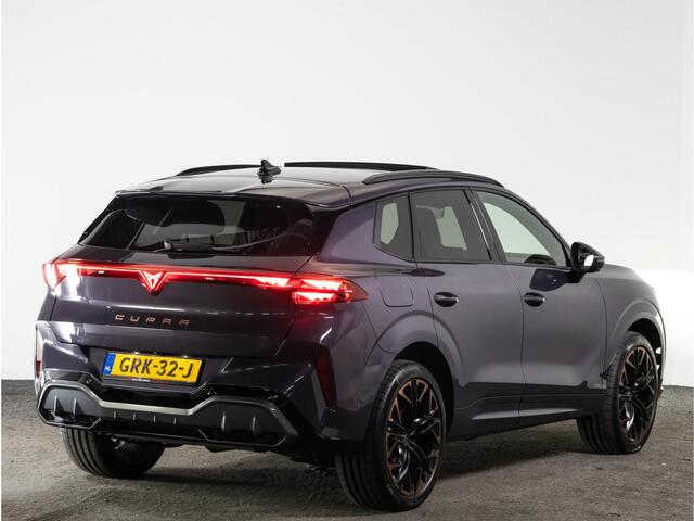 Cupra Terramar 1.5 TSI e-Hybrid VZ Performance | Panoramisch dak | Lederen bekleding | Matrix LED | Elektrisch bedienbare stoelen | 20 inch "hadron copper"