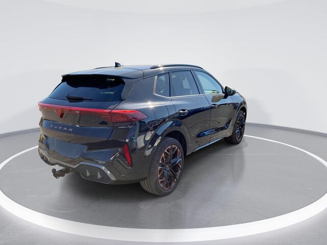 Cupra Terramar VZ 1.5 TSI e-Hybrid 272pk DSG America s CUP · Matrix LED · Head-Up Display · Sennheiser Sound · Camera · Inklap. Trekhaak · Stuur- & Stoelverwarming · Keyless · Garantie t/m 01-03-2027 of 100.000km