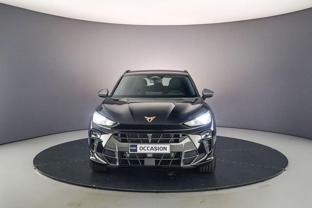 Cupra Terramar Business 1.5 TSI eHybrid 204pk DSG Automaat Trekhaak, Achteruitrijcamera, LED matrix koplampen, Adaptive cruise control, Stuurwiel verwarmd, Elektrische achterklep