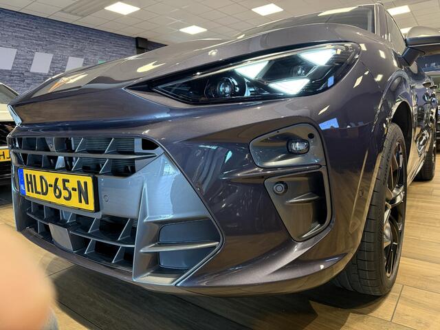 Cupra Terramar 1.5 TSI e-Hybrid VZ America s CUP |PHEV|275pk|120km WLTP|Sennheiser|High Canyon Interieur