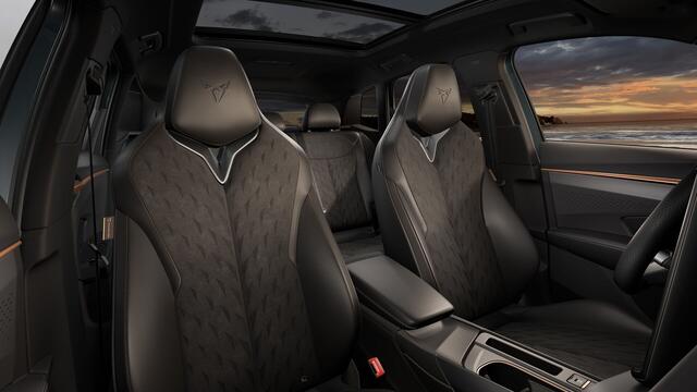 Cupra Terramar 1.5 TSI e-Hybrid 204 6DSG Business | 360 graden camera | Achteruitrijcamera | Draadloze Apple CarPlay(TM), Android Auto(TM)