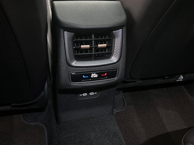 Cupra Terramar VZ Performance 1.5 TSI e-Hybrid 272pk DSG Automaat Panoramadak, Lederen bekleding, Sennheiser audio, LED matrix koplampen, Adaptive cruise control, 360 camera, Elektrische achterklep