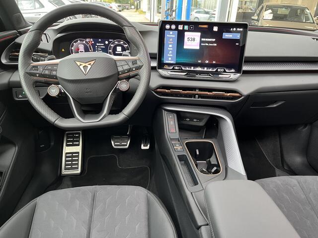 Cupra Terramar 1.5 TSI e-Hybrid VZ Performance / AUTOMAAT/ PANO/ 272 PK/ SENNHEISER/ ELEKTR STOEL/ ALCANTARA/ HEAD-UP DISPLAY/ 360 CAMERA/ PARK. SENSOREN/ STOEL-STUUR VERWARM./ KEYLESS/ 19" LMV/ CLIMA 3-ZONE/ STANDKACHEL/ RIJ-MODI