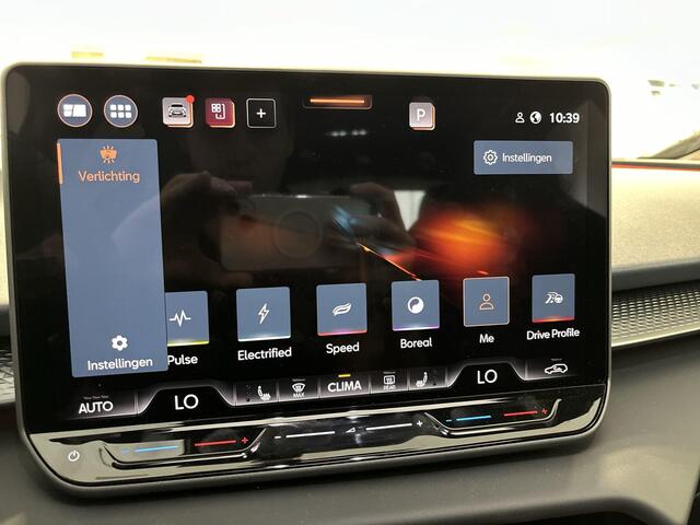 Cupra Terramar 1.5 TSI 150pk DSG Business · Panoramadak · Camera · Keyless · Apple/Android Car Play · Elek. Trekhaak · Elek. Achterklep · 18'' Inch · Garantie t/m 17-06-2027