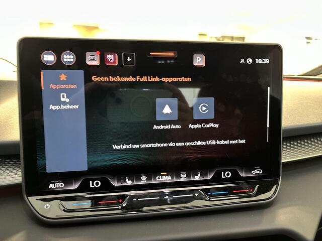 Cupra Terramar 1.5 TSI 150pk DSG Business · Panoramadak · Camera · Keyless · Apple/Android Car Play · Elek. Trekhaak · Elek. Achterklep · 18'' Inch · Garantie t/m 17-06-2027