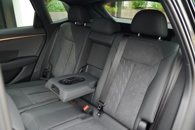 Cupra Terramar 1.5TSI/272pk e-Hybrid VZ Performance|2024|Trekhaak|Matrix LED|20"LMV|Head-up|Sennheiser|El.stoel+Memory|PDC+360Camera|Keyless|Blindspot|LaneAssist