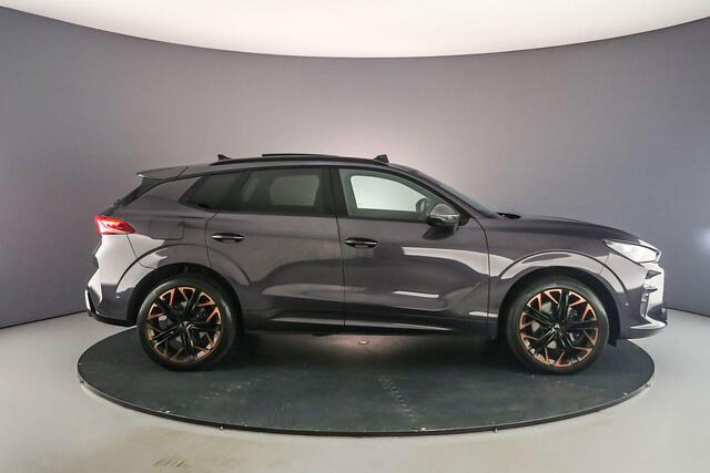 Cupra Terramar VZ Performance 1.5 TSI e-Hybrid 272pk DSG Automaat Panoramadak, Lederen bekleding, 360 camera, Adaptive cruise control, Navigatie, Sennheiser Audio, Led Matrix verlichting