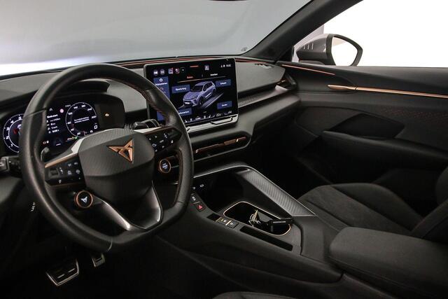 Cupra Terramar Business 1.5 eTSI 150pk DSG Automaat Adaptive cruise control, Elektrische achterklep, 360 camera, Achteruitrijcamera, LED matrix koplampen, Navigatie