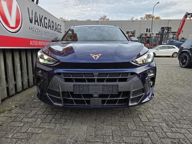 Cupra Terramar 1.5 eTSI Business 19"/Matrix LED/Stoel + stuurverwarming + memory/Dodehoek/Elektrische klep/Keyless/360 camera