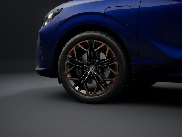 Cupra Terramar 1.5 TSI e-Hybrid Business