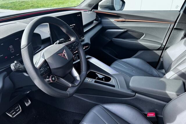 Cupra Terramar 1.5 TSI e-Hybrid 272pk VZ America s CUP SENNHEISER 20" LEER TREKHAAK