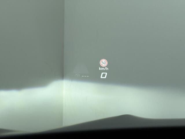 Cupra Terramar 1.5 TSI e-Hybrid VZ America s CUP | 272 PK | SoH 100% | Trekhaak wegklapbaar | Head-up display | Sennheiser geluidssysteem | Lederen bekleding | Matrix LED koplampen |